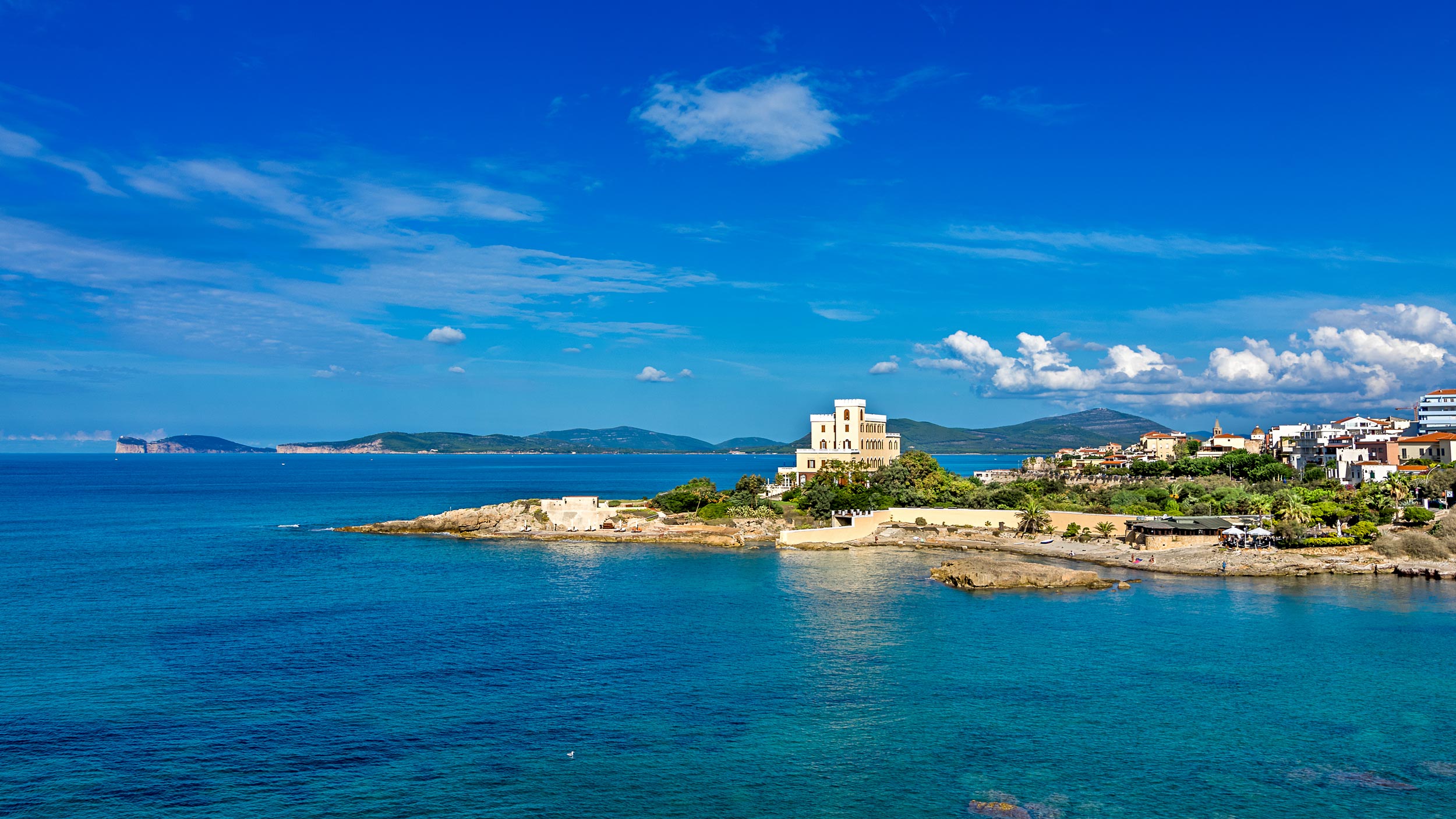 AHO_baia+città_ph.M.Fiore